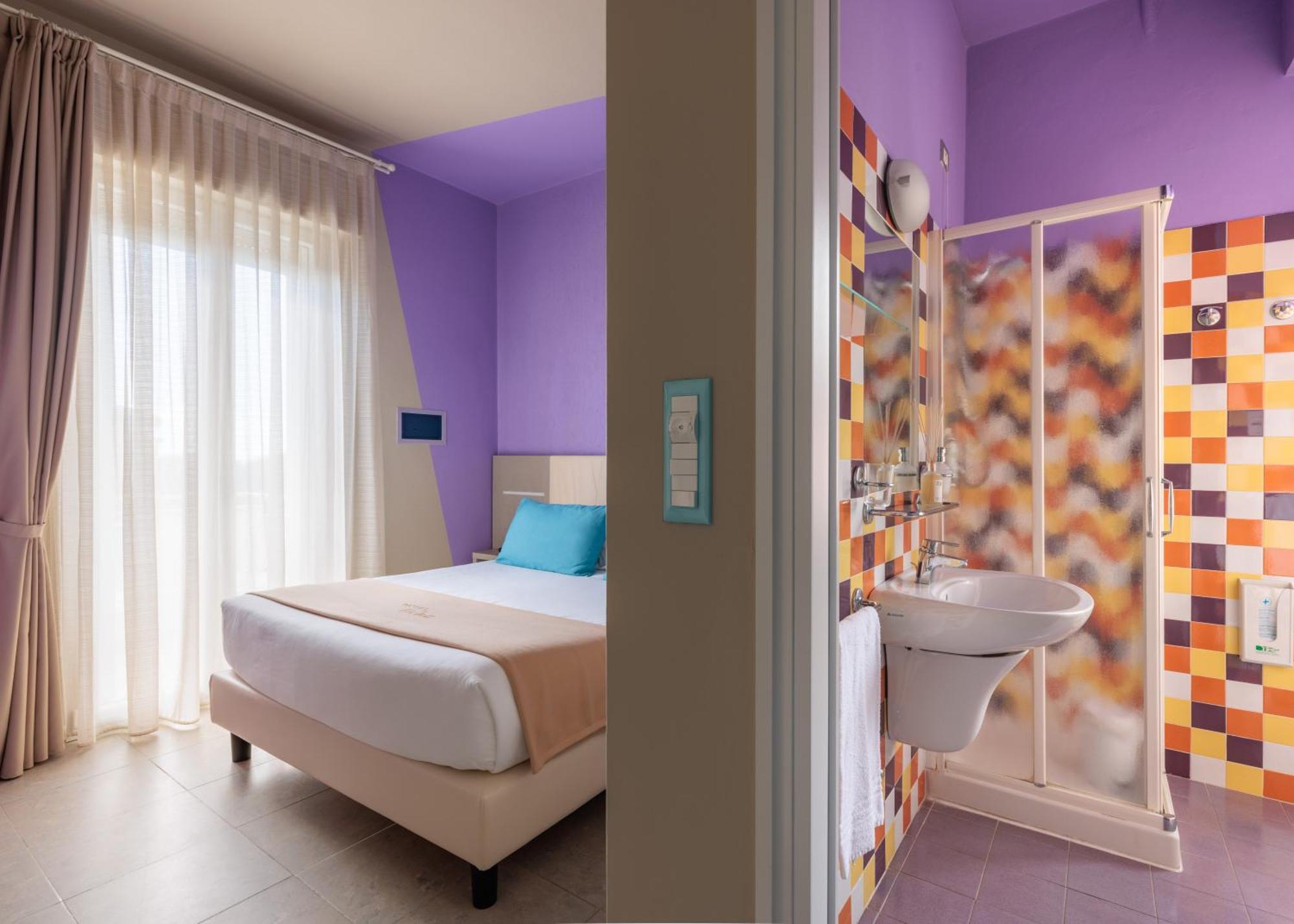 Hotel Nina Marina Di Bibbona Extérieur photo